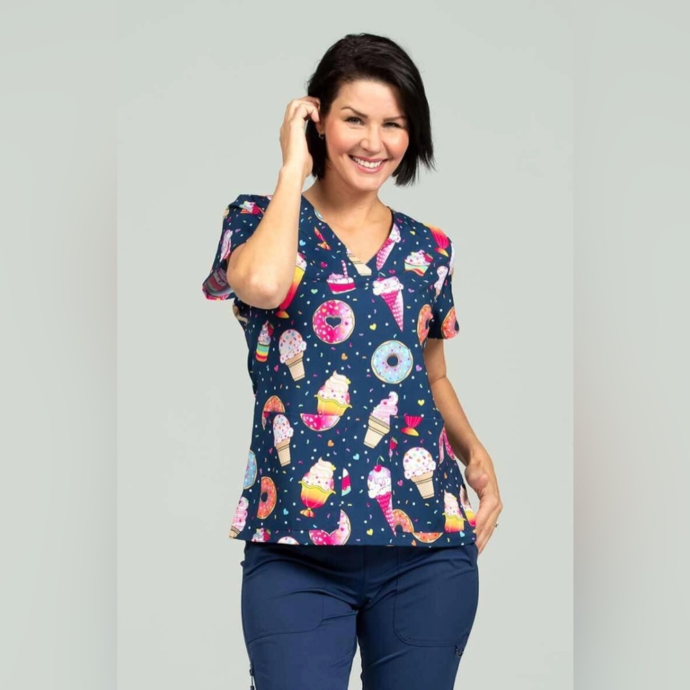 Meraki Sport Women's Print Scrub Top - Sweets & Treats (Small)